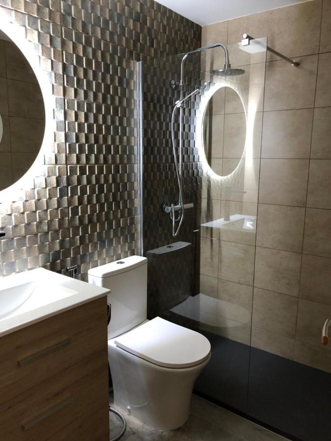 Villa Oasis Costa Brava Lloret de Mar Bagian luar foto